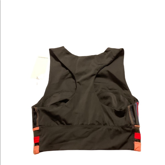 Black sports bra - Picture 6 of 6